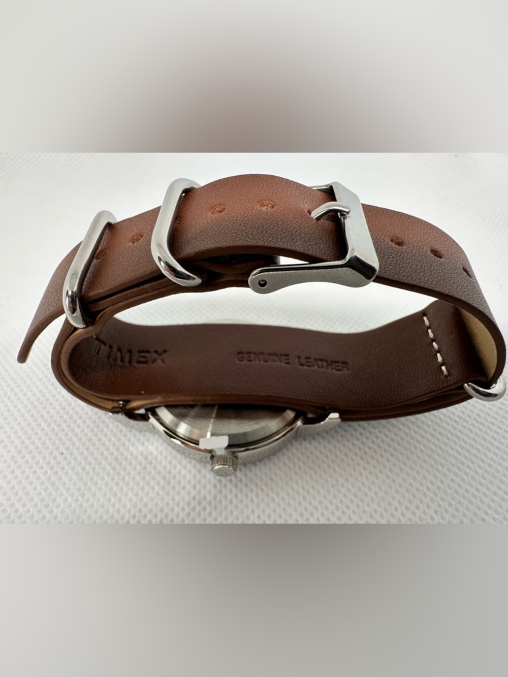 NWT Timex Weekender Leather Strap 38mm - Picture 4 of 6